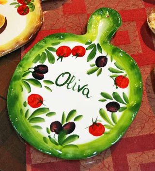 イタリア製 輸入雑貨 オリーブ皿 オードブル皿 フルーツ ナッツ 陶器 小皿 ミニトマト バッサーノ BRE-1590-OV 直輸入 リビングスタジオ  015-BRE-1590-OV