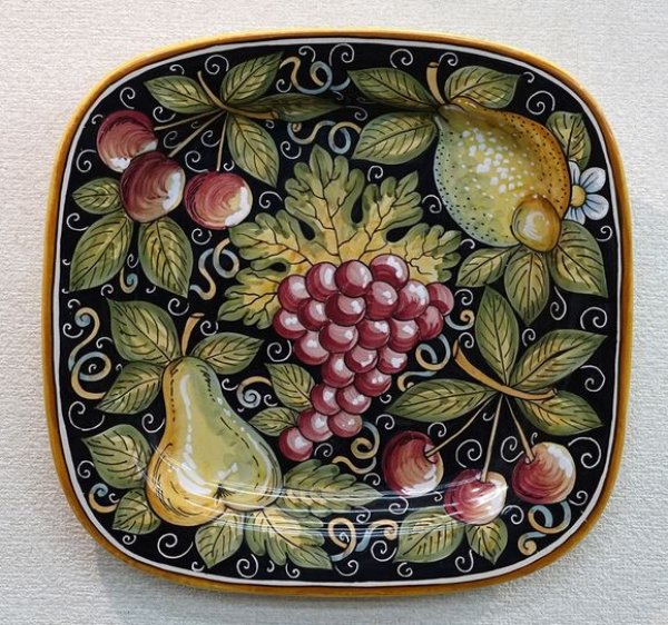 イタリア製 輸入雑貨 絵皿 プレート 飾り皿 40×40cm 陶器 フルーツ 黒