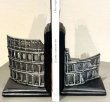 画像1: 輸入雑貨 ブックエンド 本立て コロッセオ ローマ オブジェ シルバー ブラック アンティーク風 モダン AN-72421 85572BE 直輸入 リビングスタジオ (1)