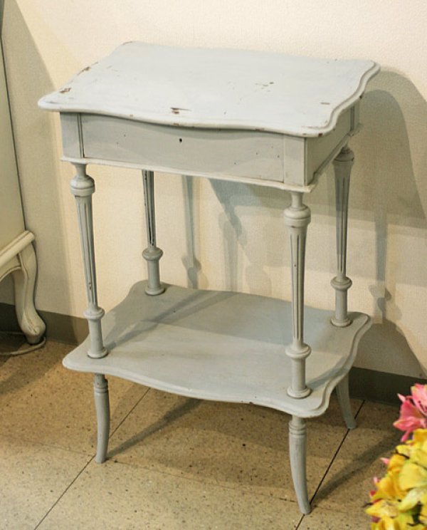 画像2: 【謝恩セール特価】輸入家具 フランス アンティーク サイドテーブル ドレッシングテーブル フレンチ シャビーシック ビンテージ 31 送料無料 リビングスタジオ (2)