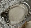 画像1: 輸入雑貨 トレー 小物入れ シルバー ローズ オーバル ロココ アンティーク風 シャビーシック イタリアン 75405TY-SV リビングスタジオ (1)