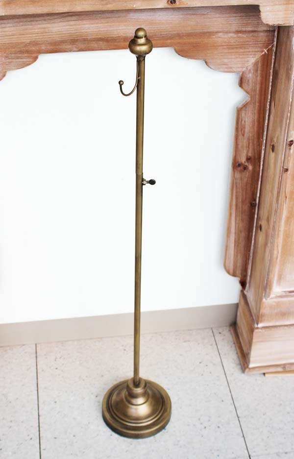 画像2: 輸入雑貨 ヘリーク リーススタンド アレンジベース クリスマス コベントガーデン Covent Garden Xmas アイアン アンティーク US-68 (2)