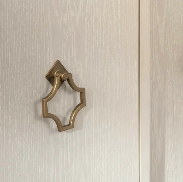 画像5: 輸入家具 サイドボード キャビネット ベージュ 北欧風 モダン シンプル アルハンブラハンドル AC-1041 家財送料無料 直輸入 リビングスタジオ (5)