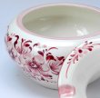 画像3: ポルトガル製 輸入雑貨 直輸入 陶器 灰皿 フタ付き 丸型 花柄 ホワイト ピンク 手描き アルコバサ 11.5cm PFA-636P (3)