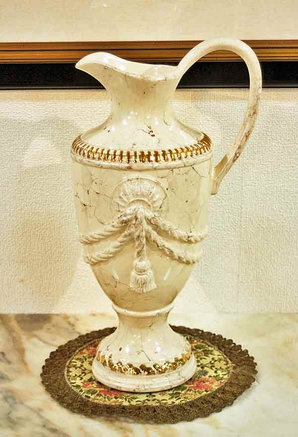 画像1: ポルトガル製 輸入雑貨 フラワーベース 花瓶 ロココ メダリオン マーブル調 アンティーク風 姫系 349BE 送料無料 直輸入 リビングスタジオ (1)