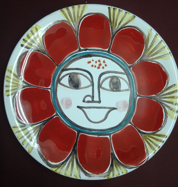 イタリア製 輸入雑貨 シチリア 陶器 絵皿 壁飾り 壁掛け 手描き 太陽 赤 デシモーネ デシモネ desimone ハンドペイント  2404SO-RD 12cm
