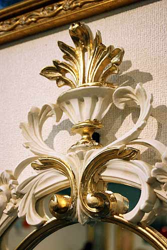 イタリア製 輸入雑貨 ミラー 壁掛け 円形 ロココ ホワイト ゴールド